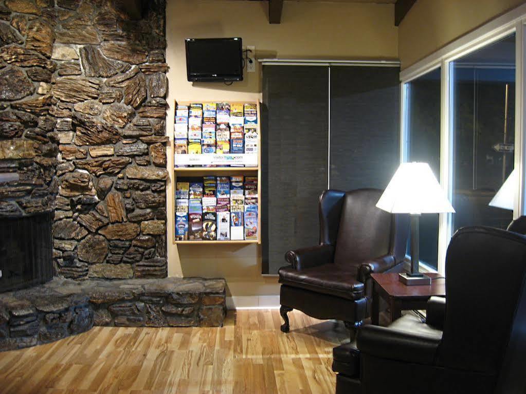 Thunderbird Lodge Redding Exterior photo