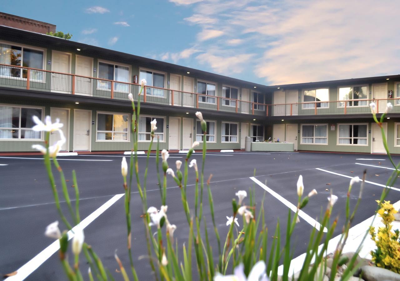 Thunderbird Lodge Redding Exterior photo